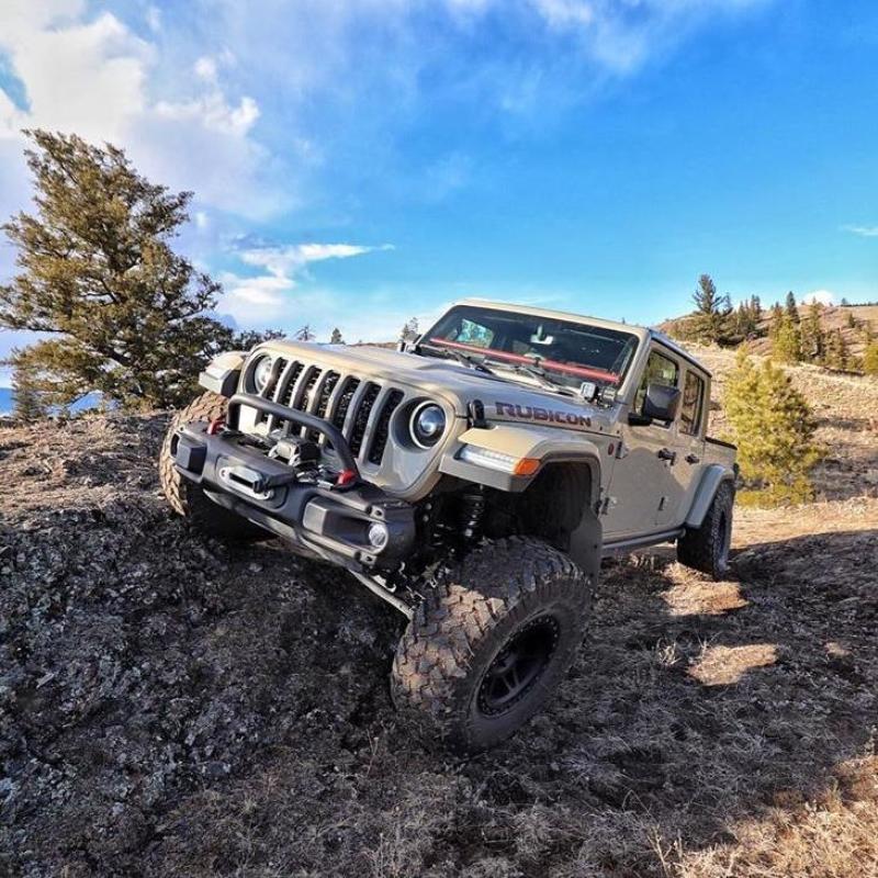 Oracle Oculus BiLED Projector Headlights for Jeep JL/Gladiator JT Satin Silver 5500K