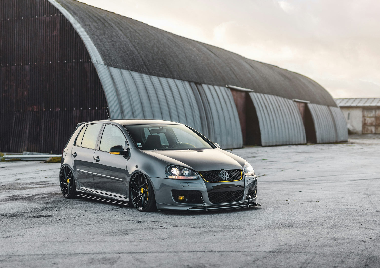 VOLKSWAGEN GOLF V GTI