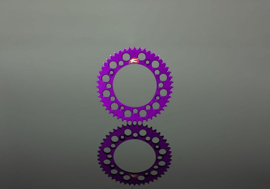 Renthal 89+ Suzuki RMZ250-450/ RM125-250 Rear Grooved Sprocket - Purple 520-51 Teeth